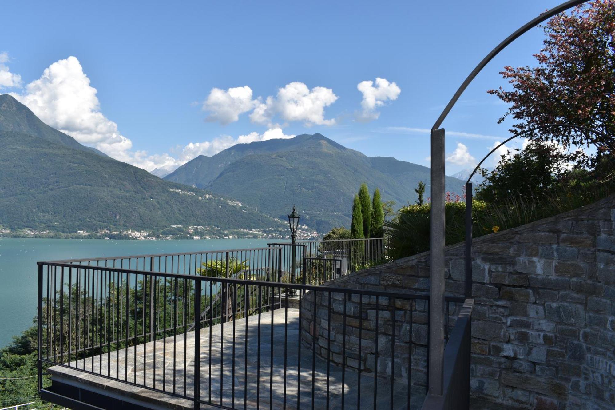 Apartment Monte E Lago Pianello Del Lario Exterior foto
